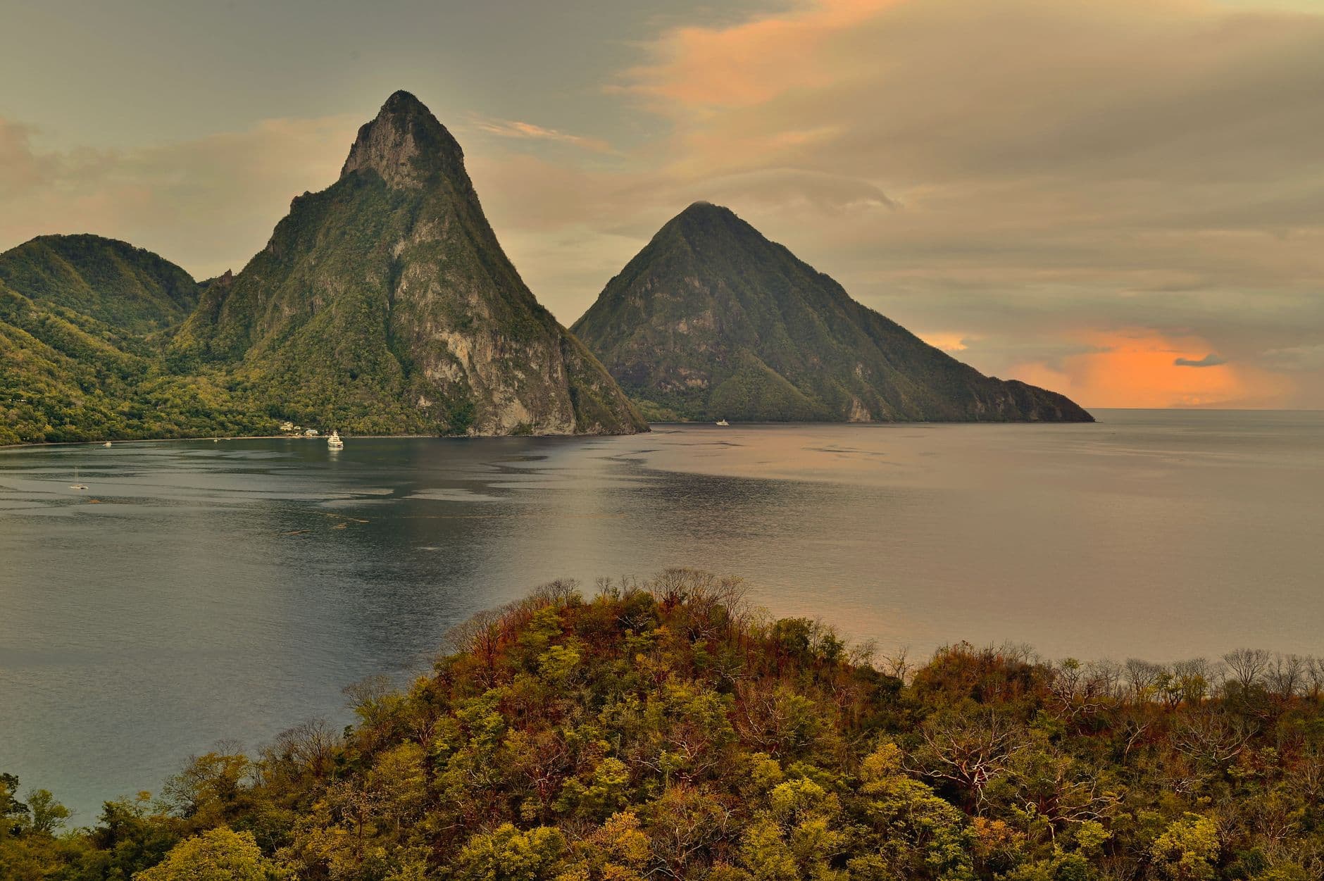 Saint Lucia — travel eSIM
